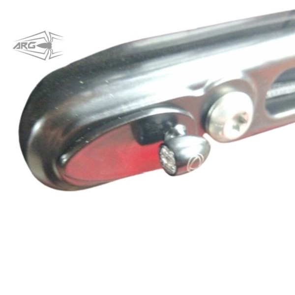 ARG Spirit: Caches de fixation de clignotants arrière 6,5mm Dyna (Noir Brillant)